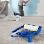 ZESTAW MALARSKI 18cm GIRPAINT (wałek girpaint 18cm, uchwyt 18cm/8mm, kuweta 25/31cm, plandeka malarska 4/5m, pędzel angielski 50mm) - obrazek 2