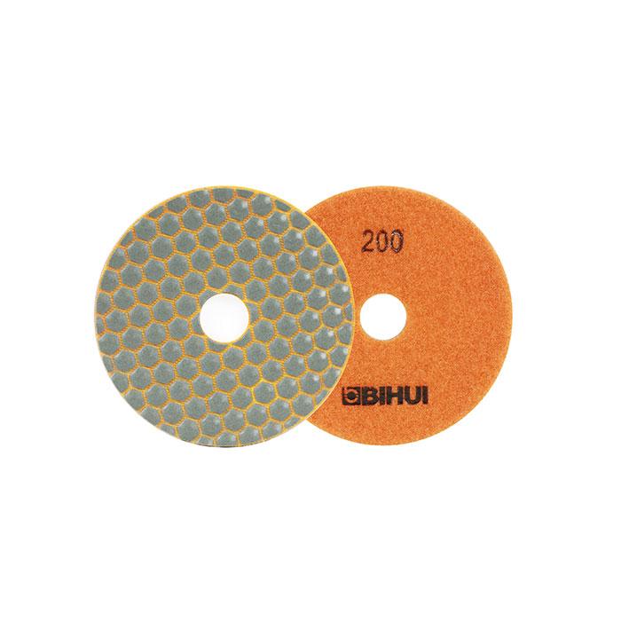 megabudowlany-bihui-dpp-krazek-diamentowy-p200-sklep-budowlany - Mega Budowlany Two circular sanding discs: a gray honeycomb-pattern polishing pad and an orange 200-grit abrasive disc (BiHUI).